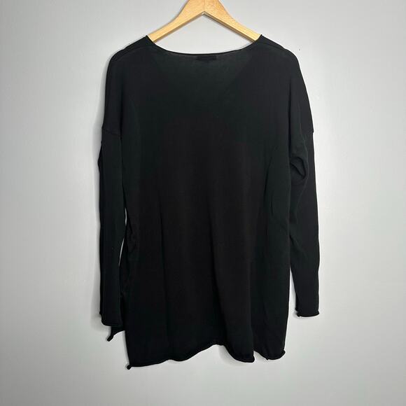 It Is Well LA Women’s Black‎ V-Neck Light Weight Rolled Collar Sweater Size L - Picture 4 of 6